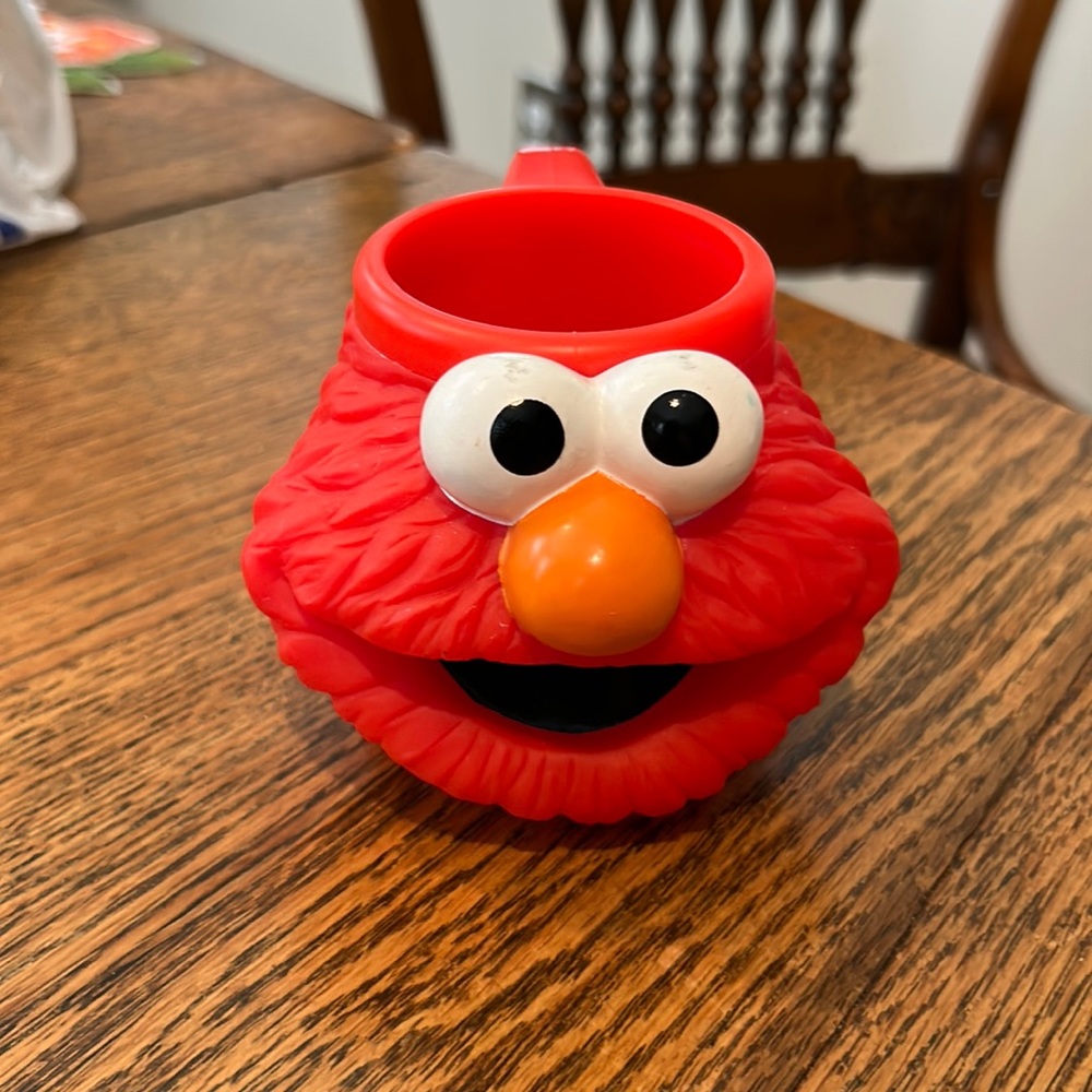 Applause Elmo from Sesame Street cup 1994